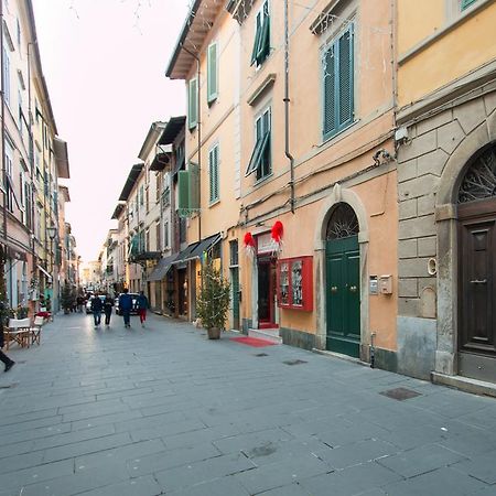 Bonnes Vacances A Pietrasanta Exteriör bild
